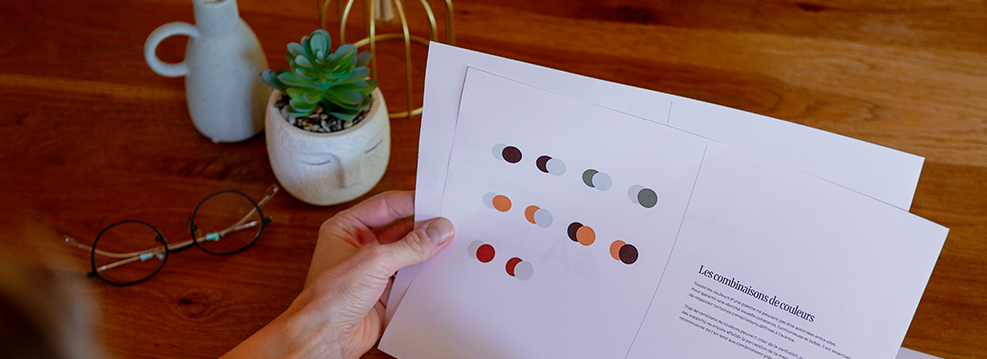 palette de couleurs réfléchie par le studio de graphisme afin de garder une cohérence et une harmonie visuelle.