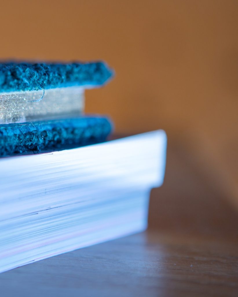 Le supports de communication papier est important. Le choix du papier fait partie intégrante de la conception graphique.