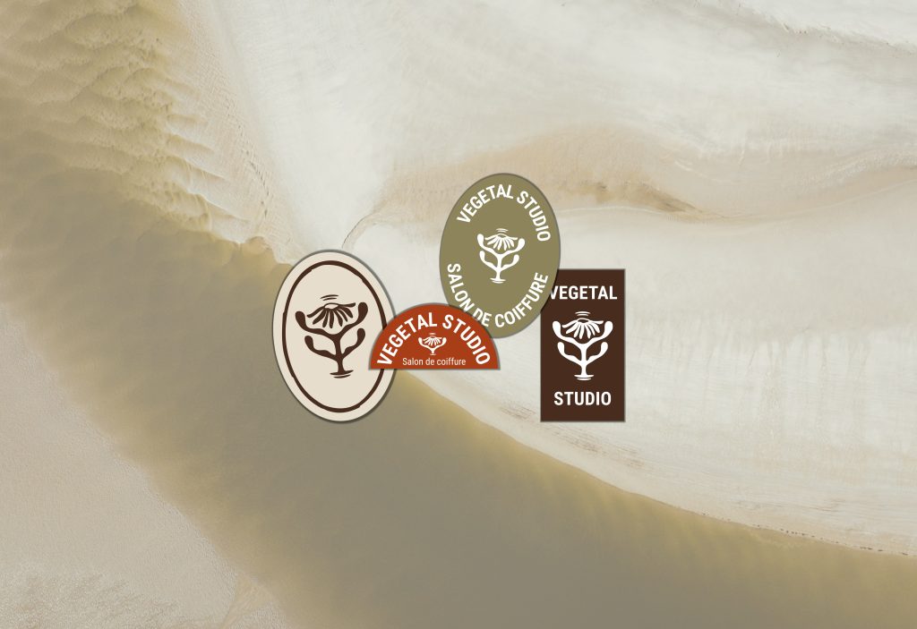 Réalisation de submarks pour la nouvelle identité visuelle de la marque. Le salon de coiffure dispose d'un logo facilement déclinable.